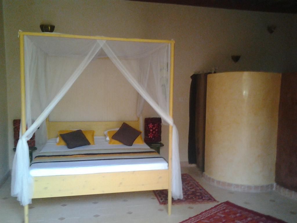 Hotel Dar Pienatcha Zagora Habitación foto
